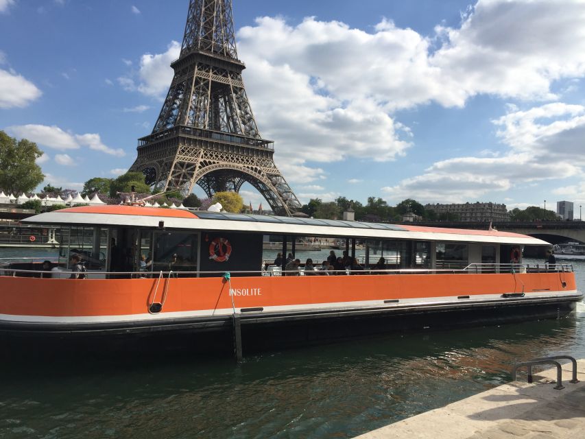 Paris: Seine River Panoramic Cruise - Boarding the modern boat Insolite