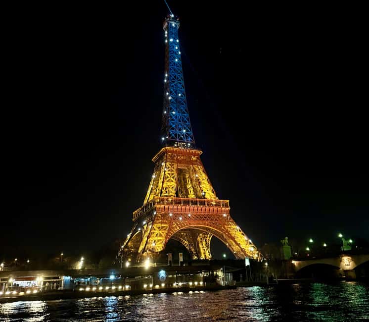 Paris: Seine River Private Cruise - Key points to know before booking