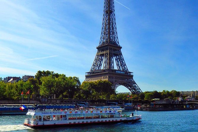 Paris Seine River Sightseeing Guided Cruise Vedettes du Pont Neuf - Key points to know before you go