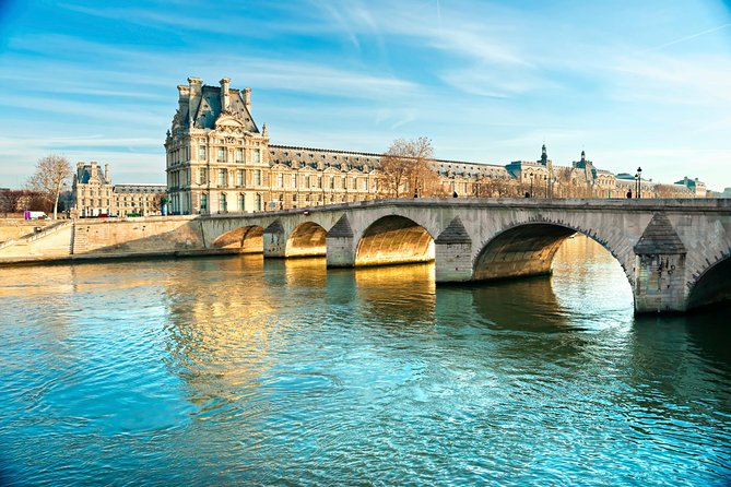 Paris Tour with Lunch at the Eiffel Tower and Seine River Cruise - Who should book this tour?
