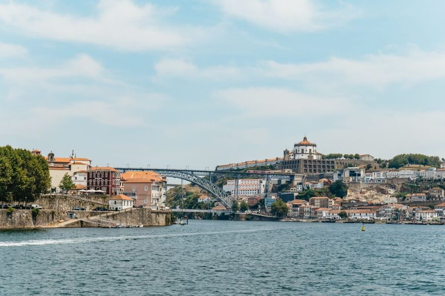 Porto: 6 Bridges Douro River Cruise - Downriver toward the mouth of the Douro