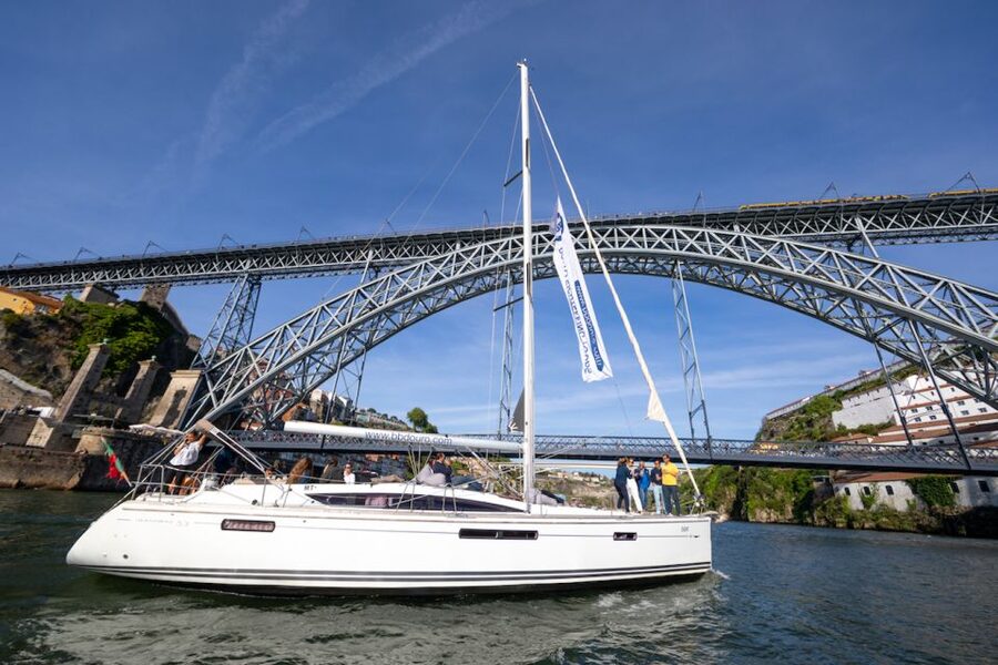 Porto: Daytime or Sunset Douro River Cruise With Port Wine - The Luis I Bridge and Ribeira views