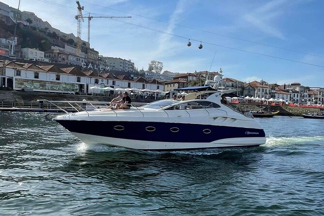 Porto Douro Private Cruise with Port Wine - From the Douro Estuary to Arrábida Bridge