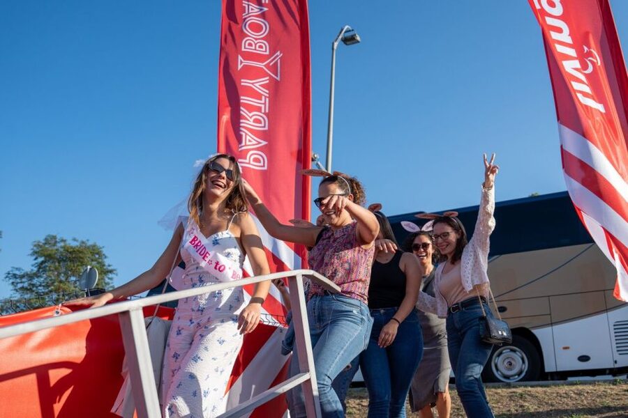 Porto: Douro River Party Boat with Sunset Option & 6 Bridges - What This Douro Party Boat Is Really Like