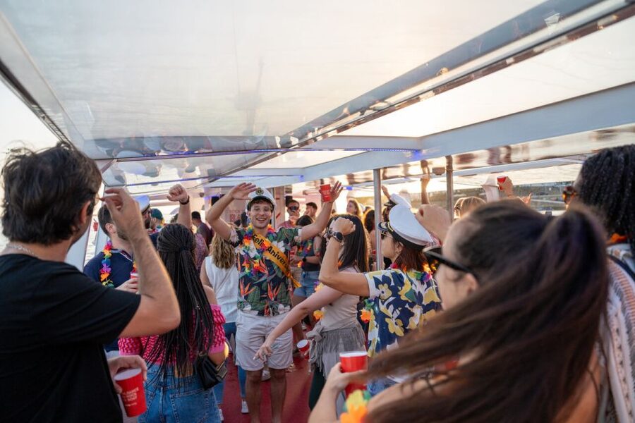 Porto: Douro River Party Boat with Sunset Option & 6 Bridges - Is the $17 Price Good Value?