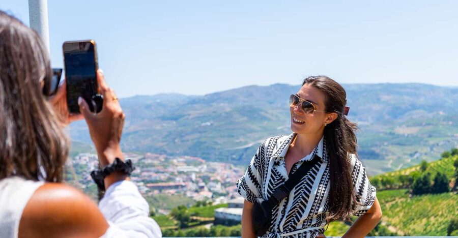 Porto: Douro Valley Tour with Lunch, Boat Cruise & Tastings - Régua gives you the first proper view