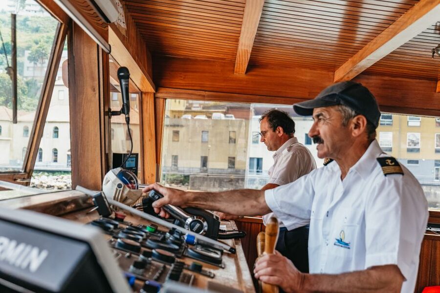 Porto: River Douro 6 Bridges Cruise - Choosing Porto or Gaia as your starting point