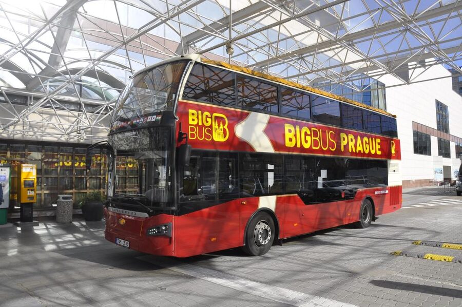 Prague: Big Bus Hop-on Hop-off, Castle Tour and River Cruise - A practical way to see Prague without rushing