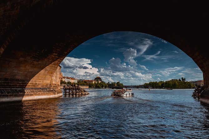 Prague Devil's Channel Cruise on Vltava River with Commentary - Why the small boat matters