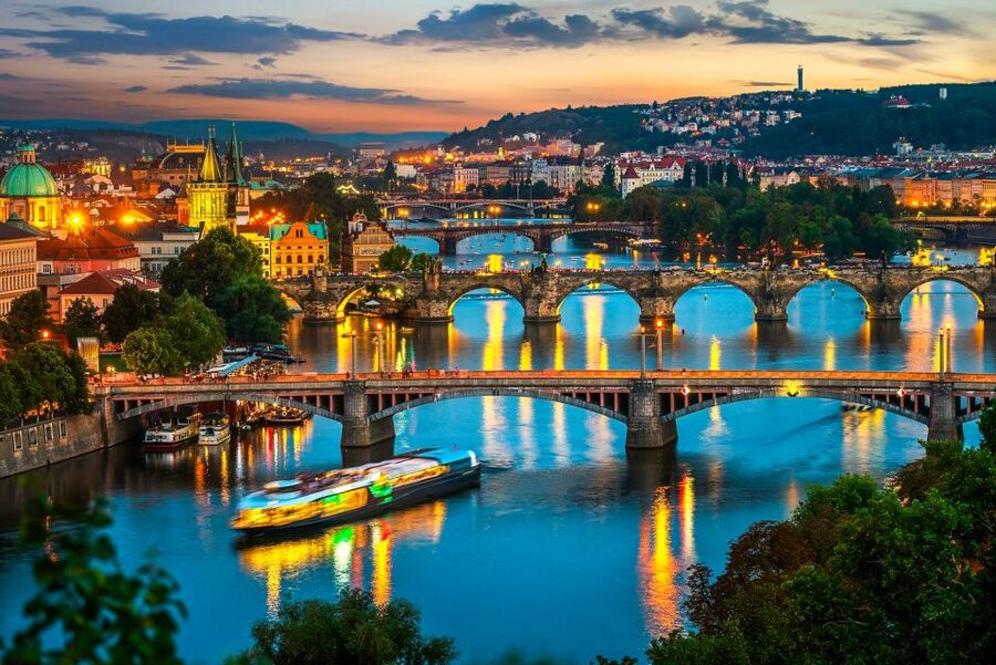 Prague: Vltava River Night Cruise with Buffet - Starting at Čechův Bridge in the Old Town