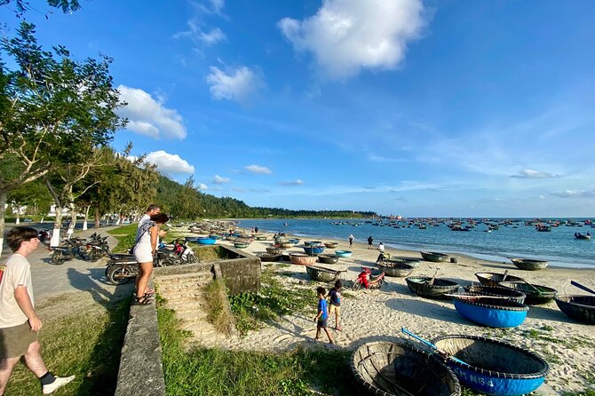 PRIAVATE DaNang CITY TOUR-FOOD TOUR-Sunset BOAT TRIP on Han river - Non Nuoc stone carving in 30 minutes