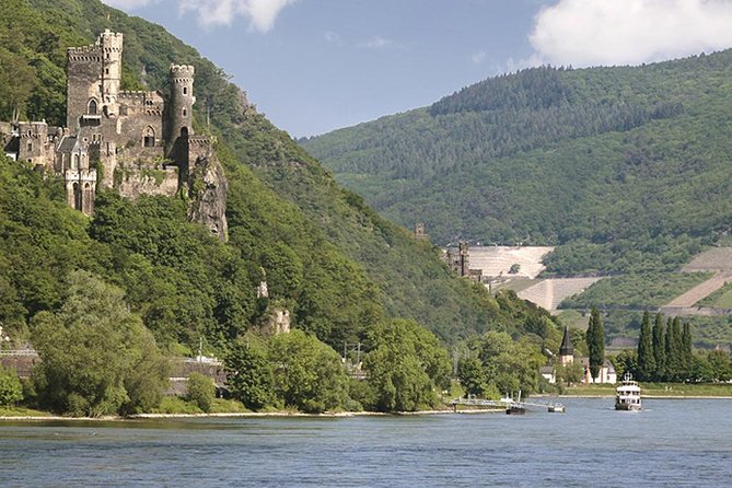 Rhine Valley Trip from Frankfurt including Rhine River Cruise - Rüdesheim, the Niederwald Monument, and Extra Views