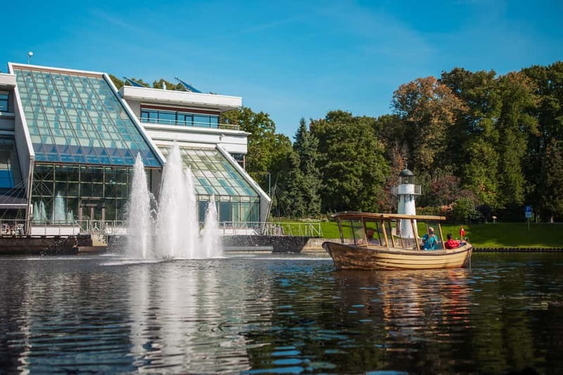 Riga: Canal Boat Sightseeing Tour With Audio guide - Key points before you book