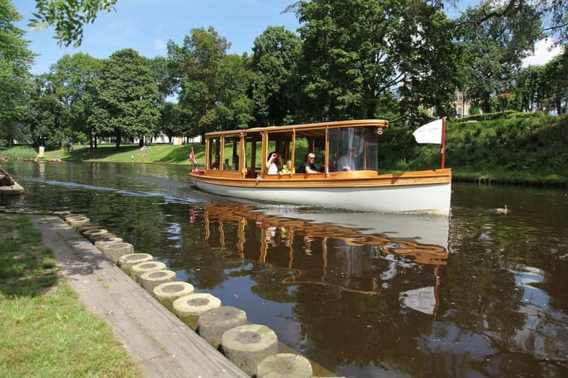 Riga: Canal & Daugava Cruise on a Historic Wooden Boat - Why this one-hour boat ride is worth your time