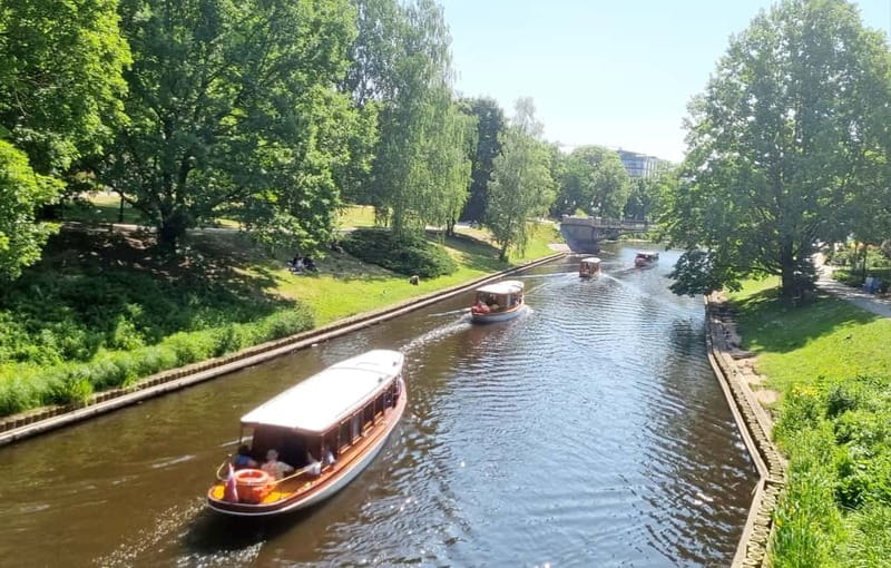 Riga: Canal & Daugava Cruise on a Historic Wooden Boat - Returning through Kronvalda Park and the National Theatre