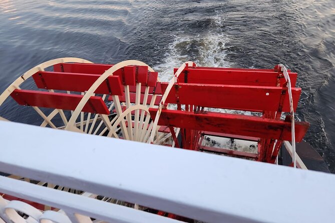 Riverboat Sunset Cruise in St Cloud - What the $50 price really buys