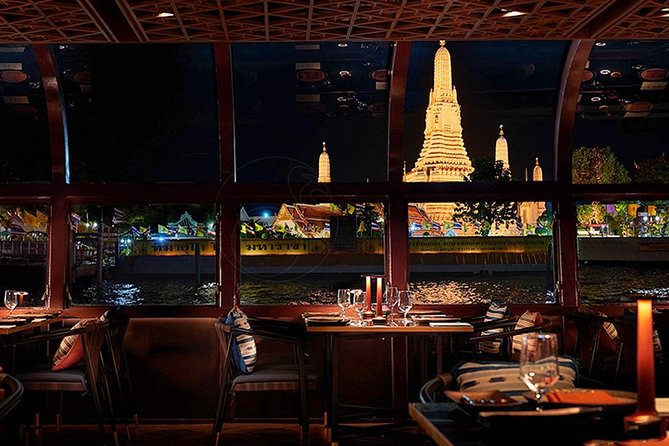Saffron Luxury Dinner Cruise: A Journey on the River of Kings - What the river route shows you after dark