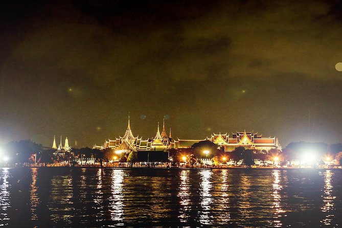 Saffron Luxury Dinner Cruise: A Journey on the River of Kings - Drinks can change the value quickly
