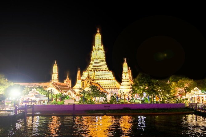 Saffron Luxury Dinner Cruise: A Journey on the River of Kings - Dress, seating, and practical comfort