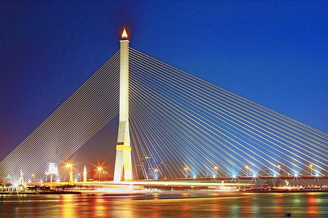 Saffron Luxury Dinner Cruise: A Journey on the River of Kings - Should you book the Saffron cruise?