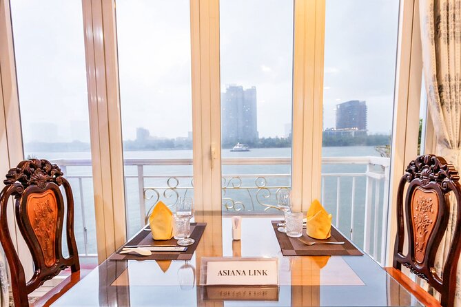 Saigon River Dinner Cruise: Buffet, Set Menu, Fine Dining (3hrs) - Reaching the Saigon River pier