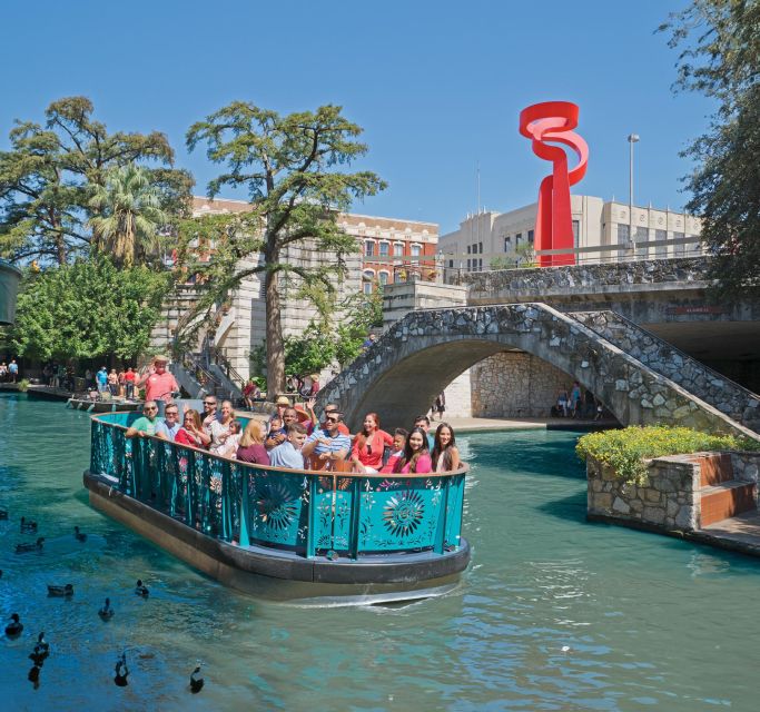 San Antonio: River Walk Cruise Ticket - A calm first look at San Antonio’s River Walk