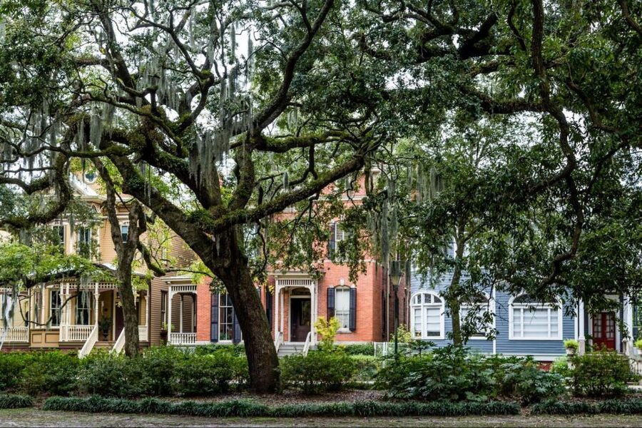 Savannah: Riverboat Cruise & City Tour Combo - From the riverfront to Old Fort Jackson