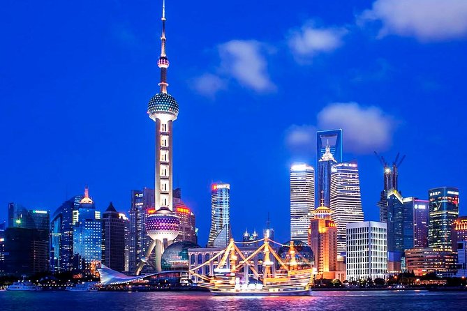 Shanghai Night River Cruise Tour with Xinjiang Style Dining Experience - Boarding the Huangpu River cruise