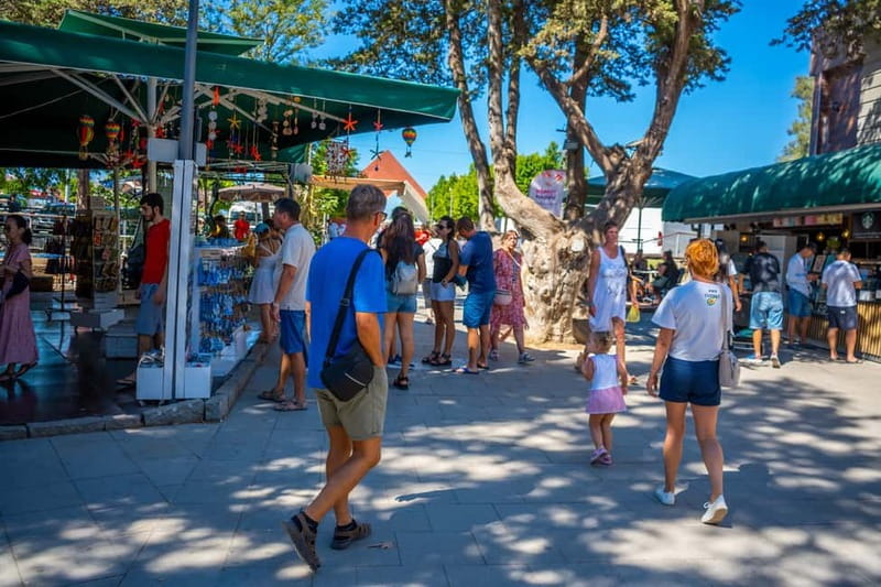 Side: Manavgat River Boat Trip & Grand Market w/ Lunch - Barbecue lunch with a view of the river