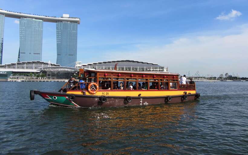 Singapore: Singapore River Cruise - What the commentary adds