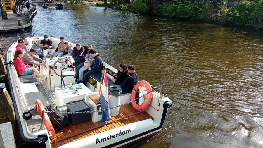 Smoke & Boat Amsterdam - The Official 420 Canal Cruise - Key points to know before booking