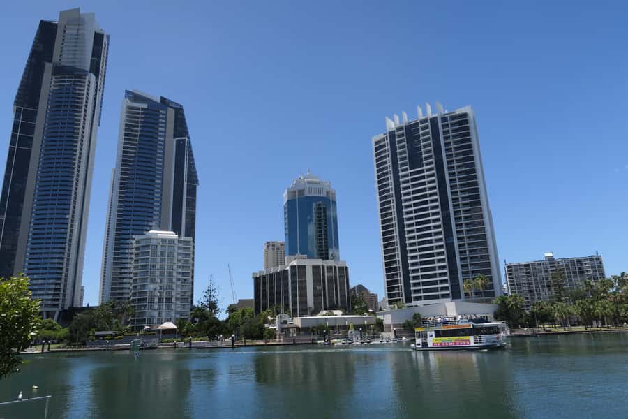 Surfers Paradise: Sightseeing Midday River and Canal Cruise - Practical tips for a better hour