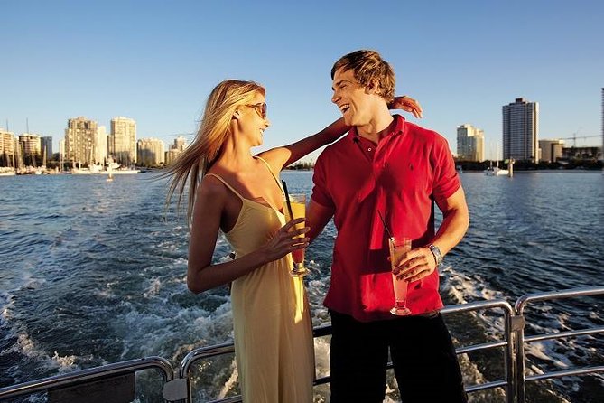 Surfers Paradise: Sightseeing Sunset River Cruise - Marina Mirage, the Imperial Hotel, and Southport Yacht Club