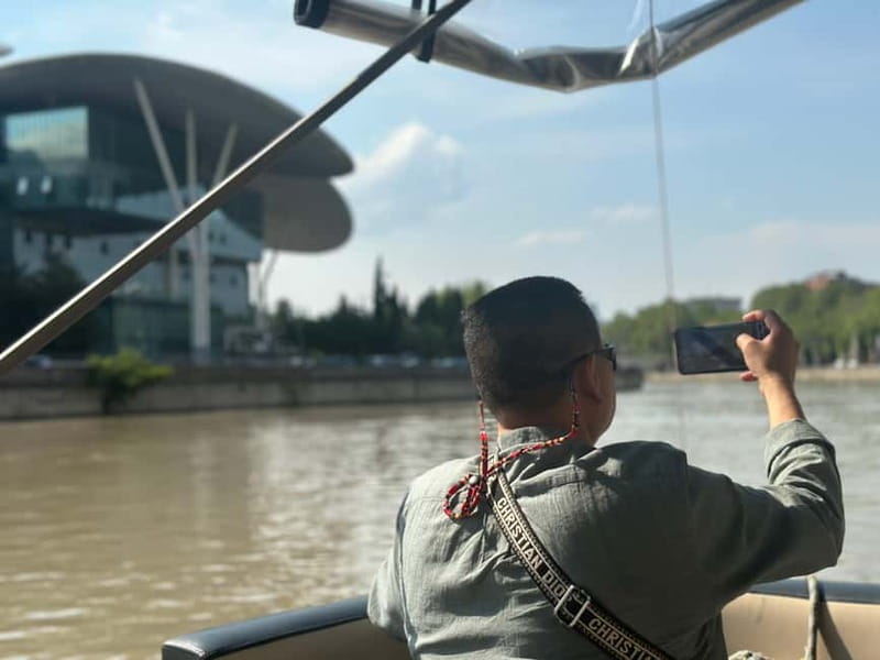 Tbilisi: River Sightseeing Boat Ride with Welcome Drink - Leaving the riverbank for Old Tbilisi