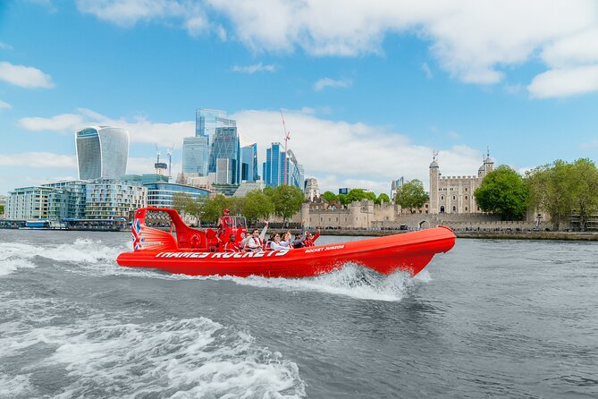 Thames High-Speed Zone Speedboat in London - Finding the Pier Without Losing Your Boat