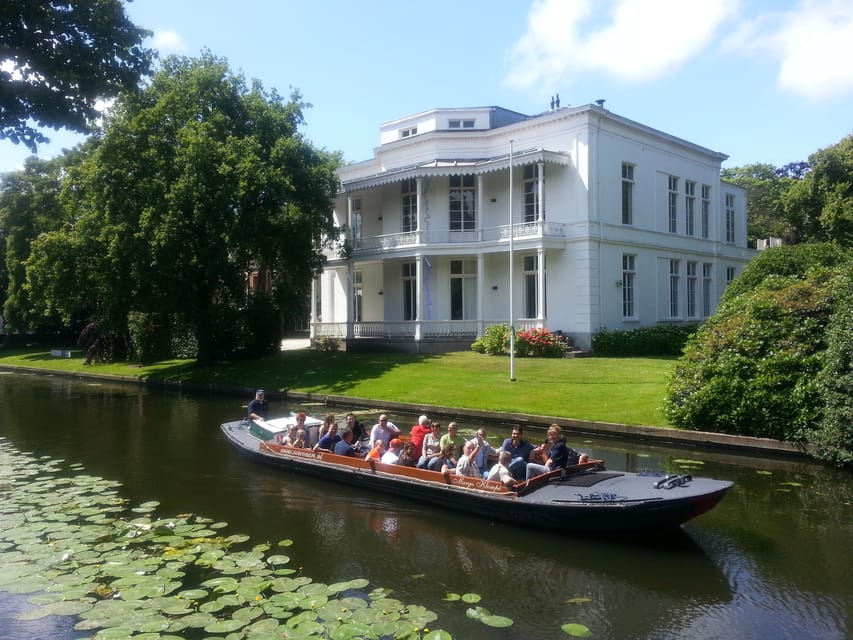 The Hague: City Canal Cruise - Why seeing The Hague by canal works
