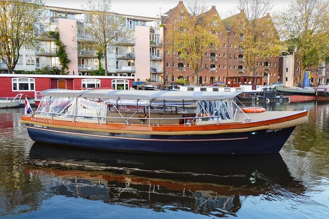 The Ultimate Amsterdam Canal Cruise - 2hr - Small Group with Drinks & Snacks - How the $116.09 price holds up