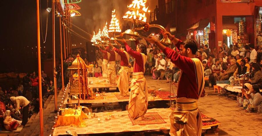 Varanasi & Sarnath: Full-Day Tour with Ganges Boat Ride - Temples, university grounds, and a marble map