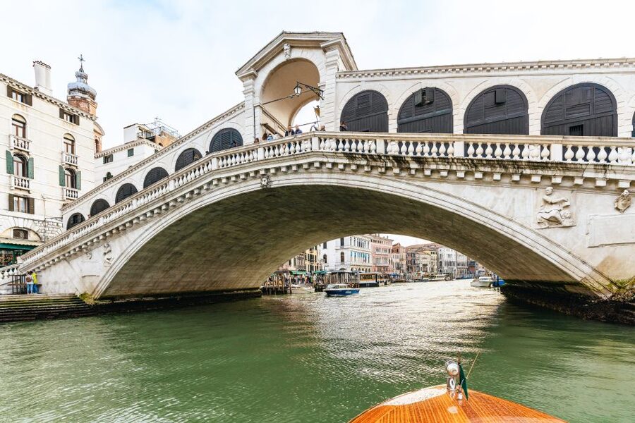 Venice: Grand Canal Boat Tour - Key points at a glance