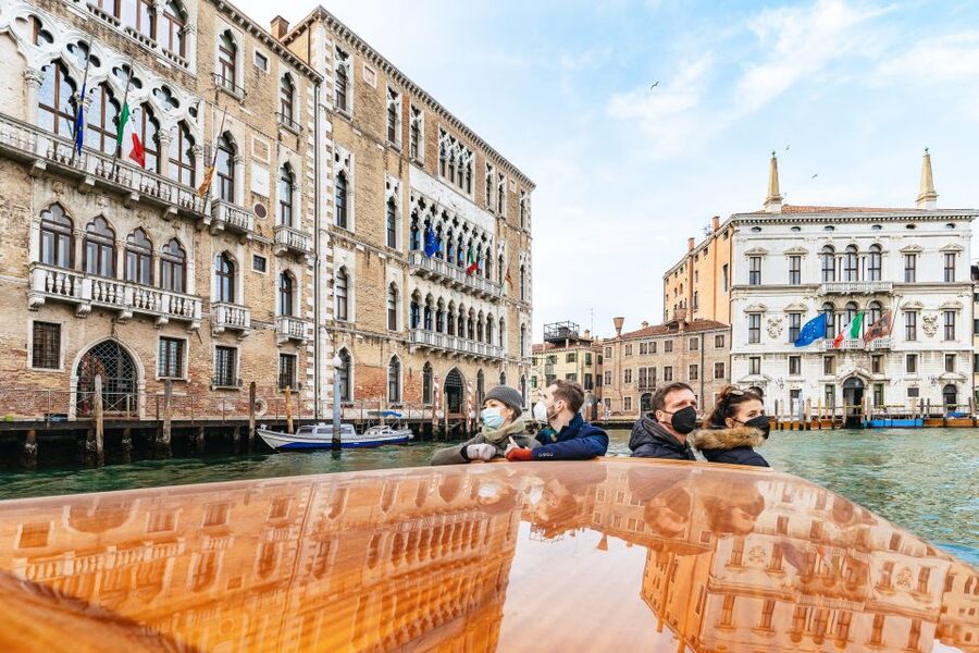 Venice: Grand Canal Boat Tour - Why the Grand Canal works as your first Venice view