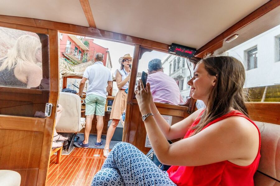 Venice: Grand Canal Private Boat Trip - Meeting in Saint Mark’s Square
