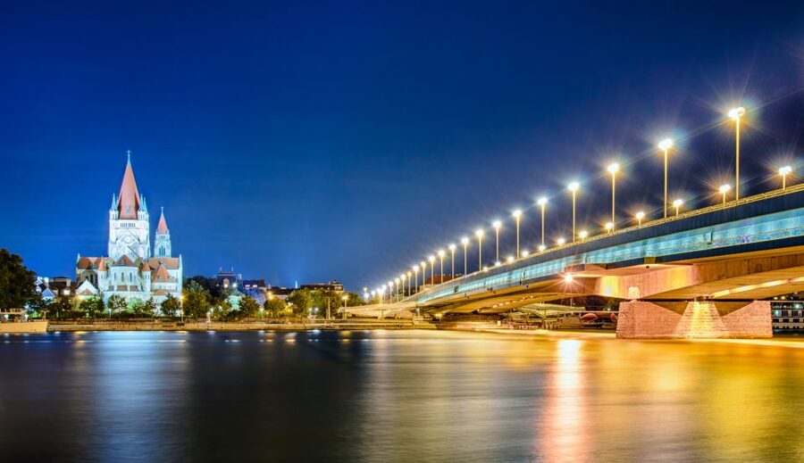 Vienna: Evening Cruise Along The Danube - Getting the most from your ticket