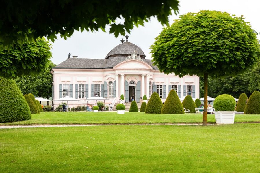 Vienna: Wachau Valley, Melk Abbey Tour with Danube Boat Trip - Timing, walking, and group comfort