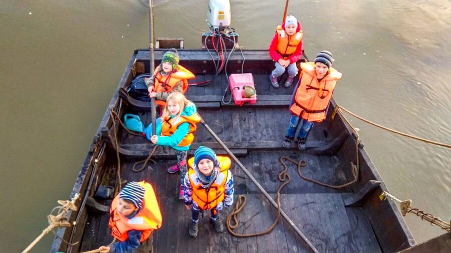 Warsaw: Traditional Galar Cruise on The Vistula River - Who should book this Galar cruise?