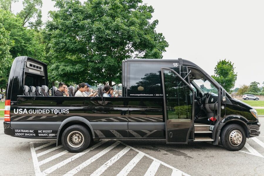 Washington, DC: Full-Day Tour with a Scenic River Cruise - Lunch at Georgetown Waterfront Park